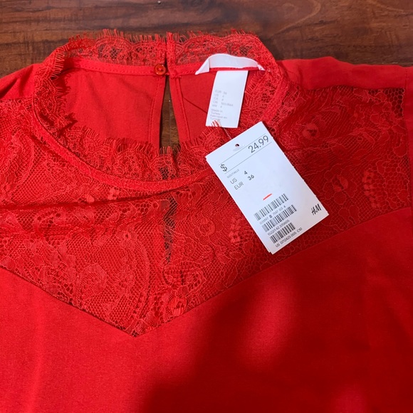 H&M Red Lace Mesh Blouse - Picture 2 of 3